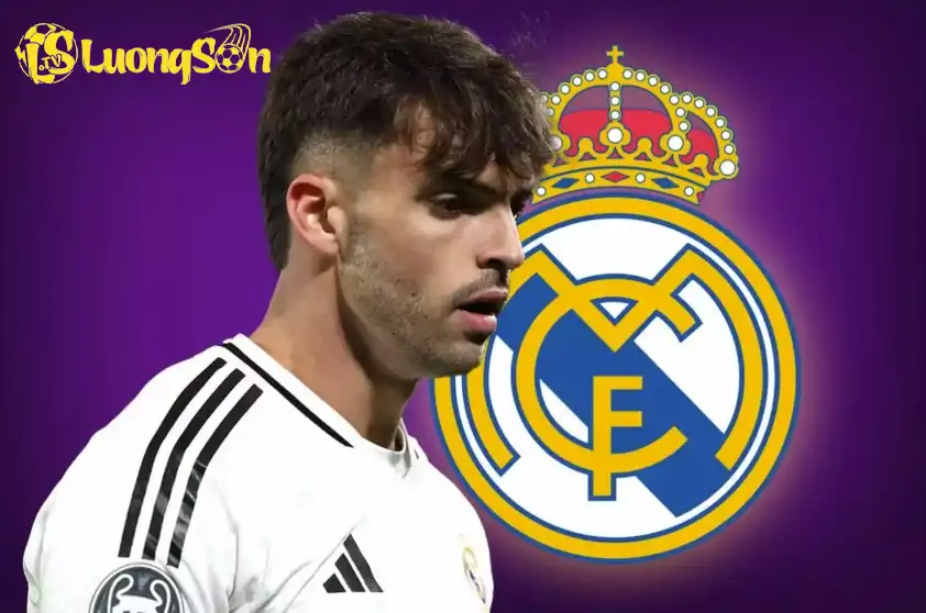 Tình hình giành suất đá chính tại Real Madrid đang rất khó khăn với Asencio