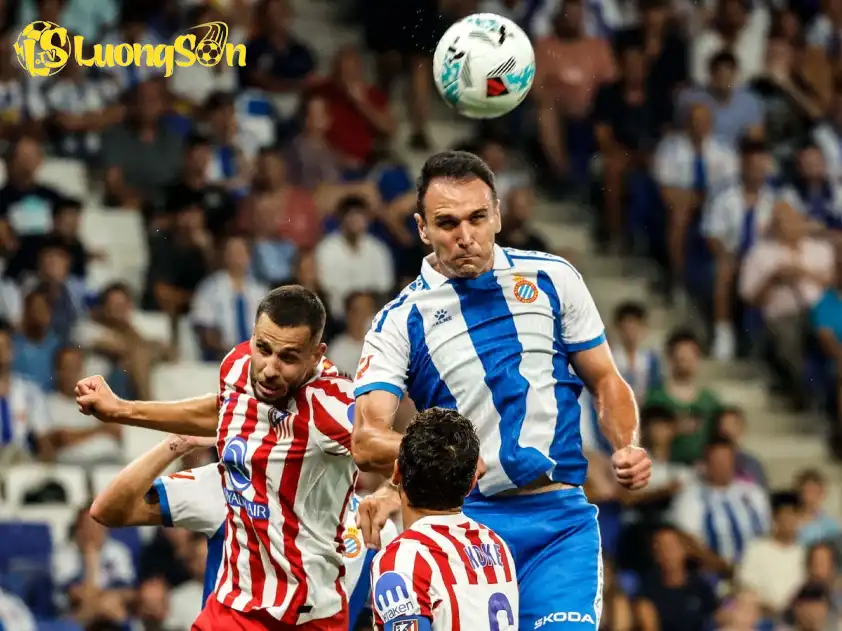 Espanyol (xanh) vừa có cú lội ngược dòng ấn tượng trước Atletico Madrid. (Ảnh: Internet) Espanyol (xanh) vừa có cú lội ngược dòng ấn tượng trước Atletico Madrid. (Ảnh: Internet)