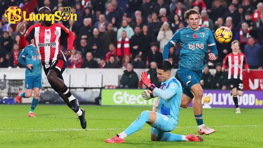 Brentford được dự đoán sẽ có được chiến thắng để góp mặt vào vòng đấu tiếp theo (Ảnh: EPL). Brentford được dự đoán sẽ có được chiến thắng để góp mặt vào vòng đấu tiếp theo