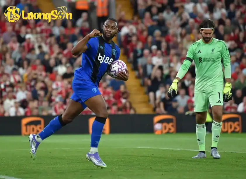 Liverpool để đối thủ chọc thủng lưới quá đơn giản