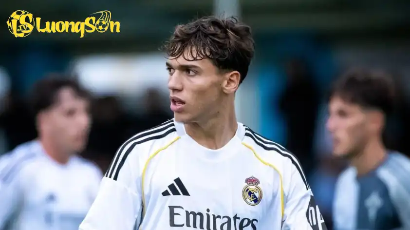 Thiago Pitarch được xem là Vitinha 2.0 tại Real Madrid (Ảnh: FootballTransfer). Thiago Pitarch được xem là Vitinha 2.0 tại Real Madrid